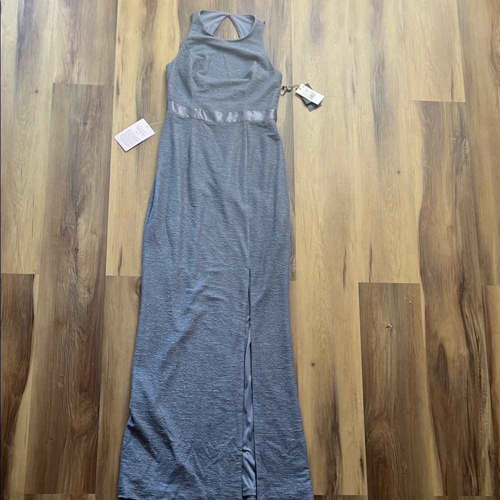 Elegant Blue-Gray Sleeveless Maxi Dress